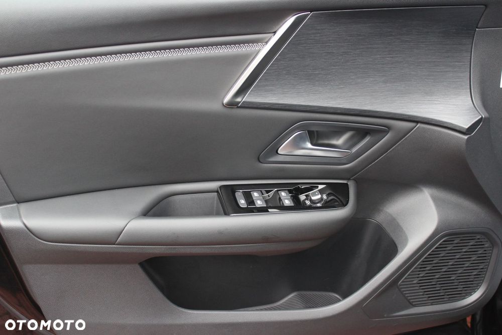 Citroën C5X 1.2 PureTech Shine EAT8 - 9