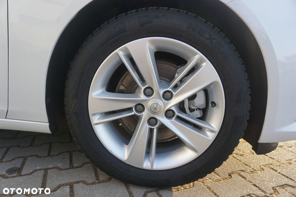 Opel Insignia 2.0 CDTI automatik Innovation - 32