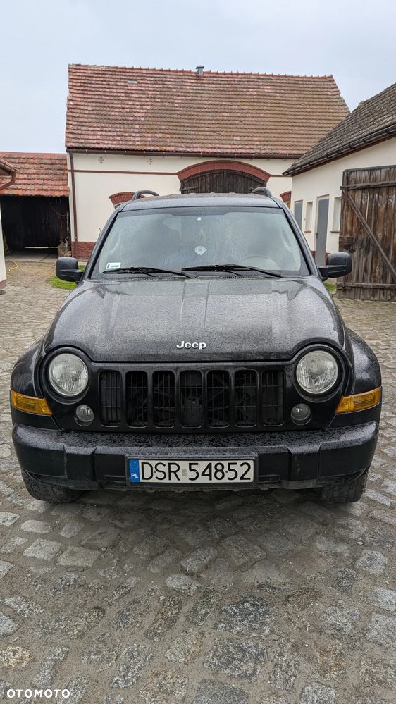 Jeep Cherokee 2.8 CRD Sport - 2