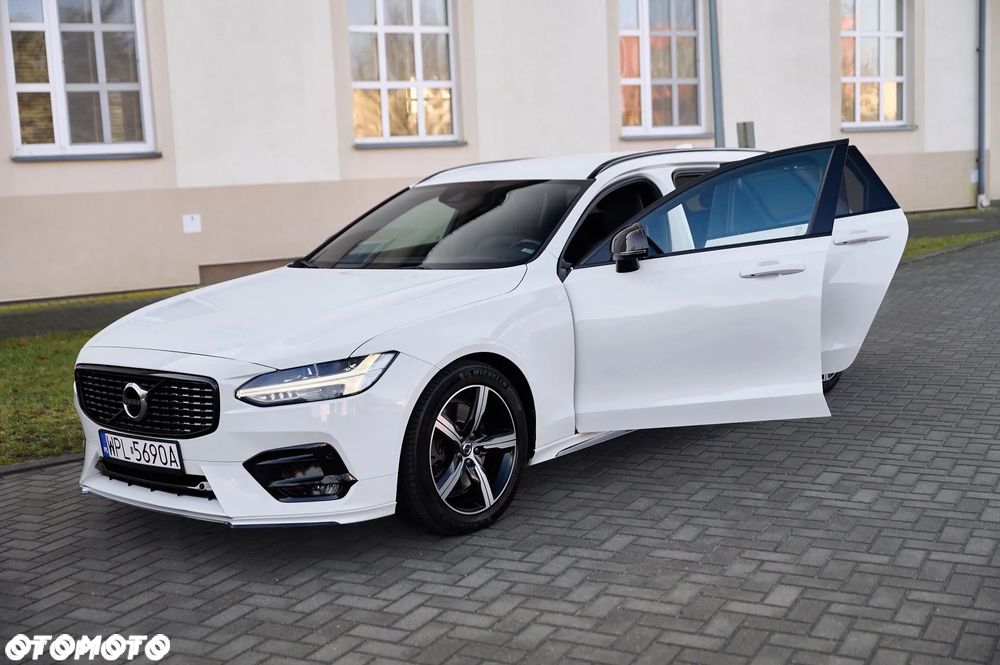 Volvo V90 T4 R-Design - 17