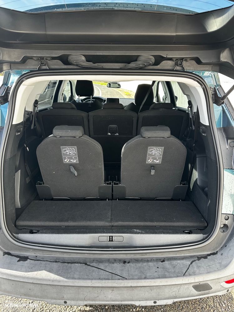 Peugeot 5008 BlueHDI 130 EAT8 Active Pack - 10