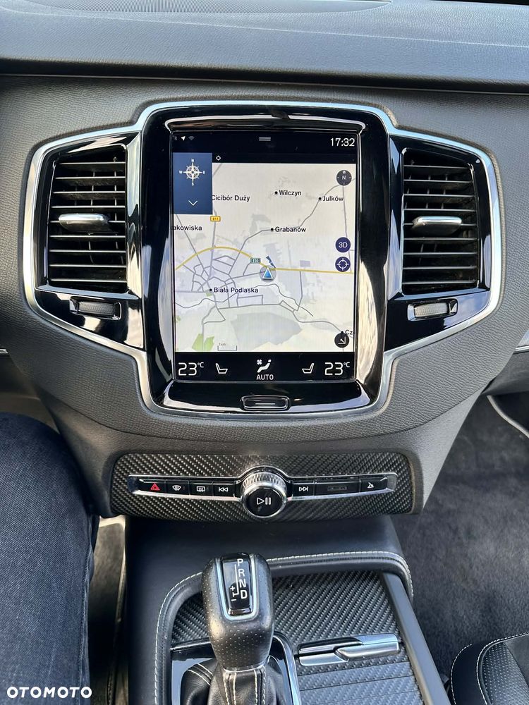 Volvo XC 90 T6 AWD R-Design - 28