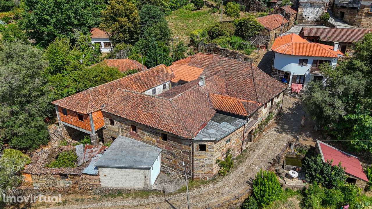 Moradia T4 para venda - Grande imagem: 2/35