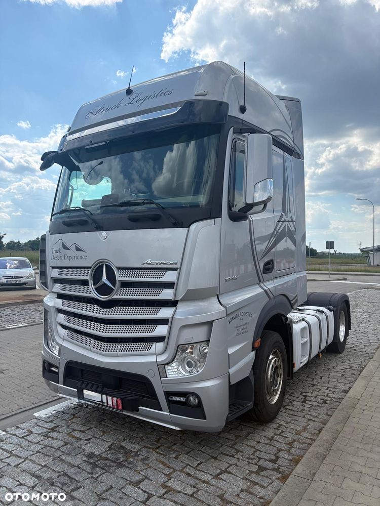 Mercedes-Benz Actros - 3