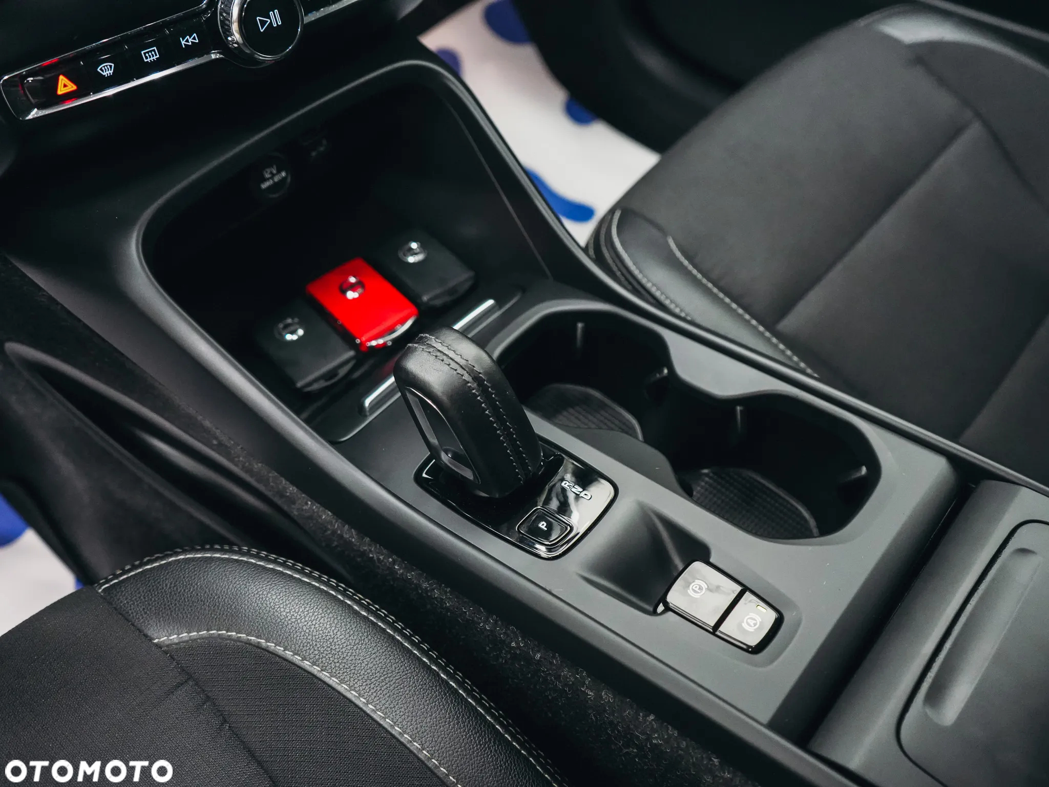 Volvo XC 40 D3 Momentum - 22