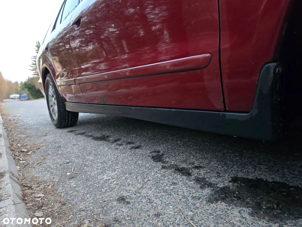 Mitsubishi Galant - 16