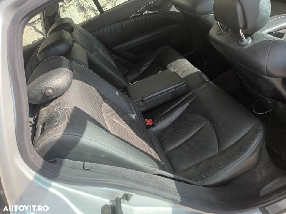 Dezmembrari  Mercedes-Benz E-CLASS (W211)  2002  > 2009 E 320 CDI (21 - 10
