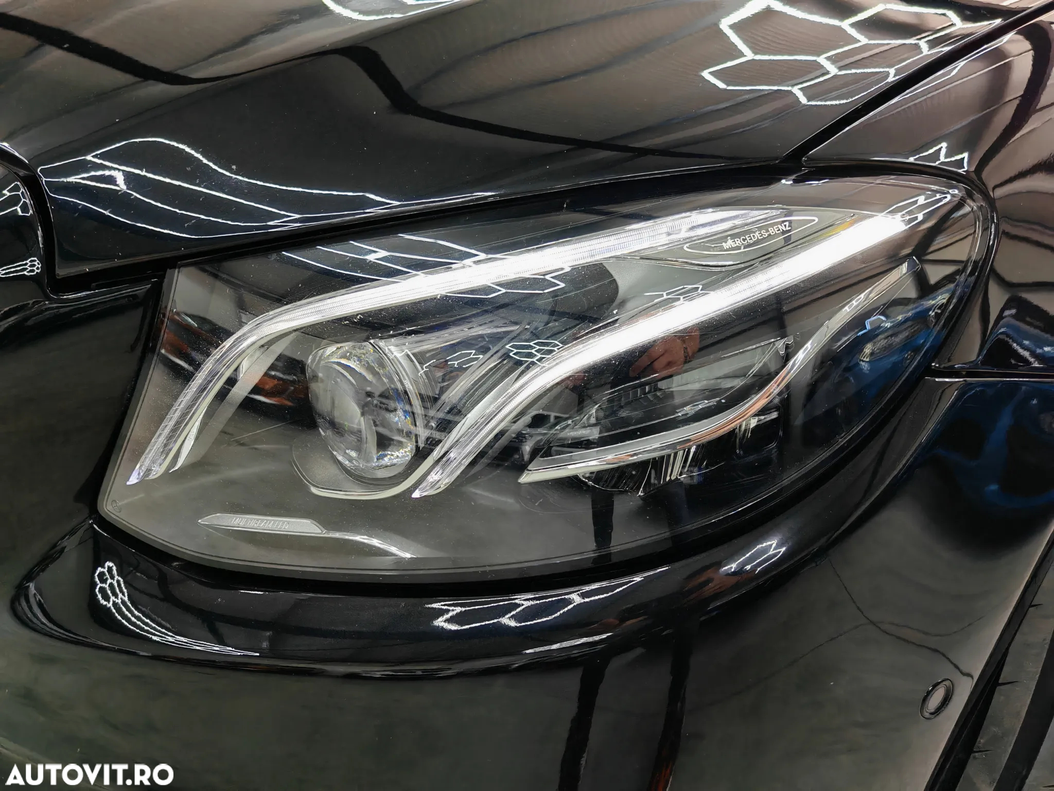 Mercedes-Benz E 220 d 9G-TRONIC Edition AMG Line - 34