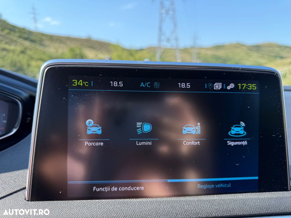 Peugeot 3008 Hybrid 225 e-EAT8 Allure Pack - 24