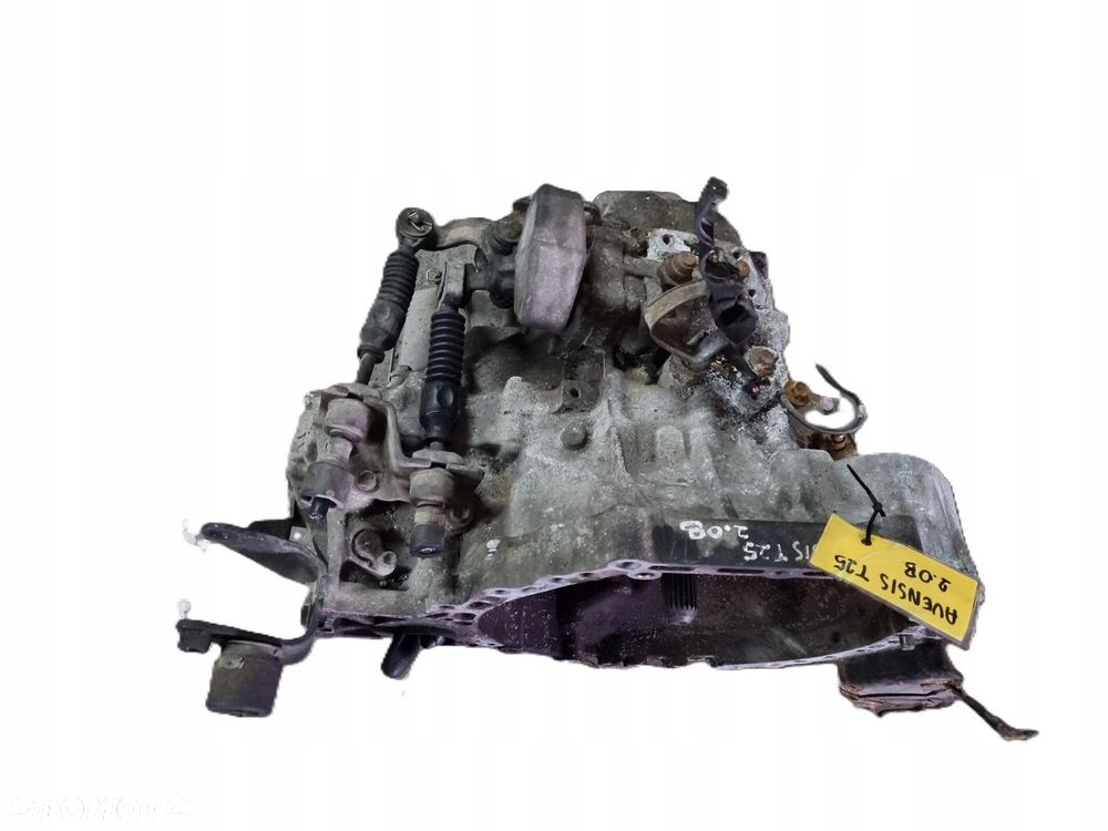 * TOYOTA AVENSIS II T25 03-09 2,0 VVTI manualna SKRZYNIA BIEGÓW - 2