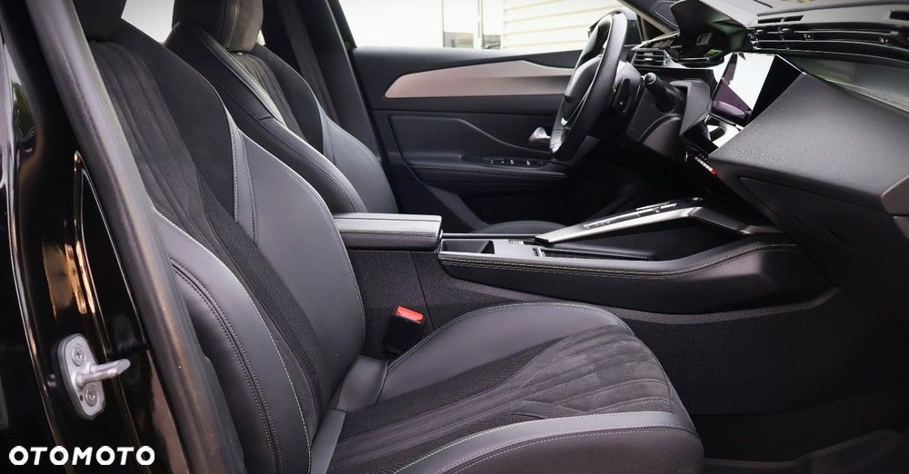 Peugeot 308 - 18