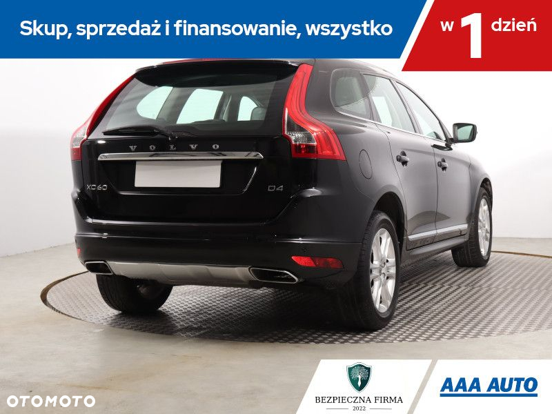 Volvo XC 60 - 6