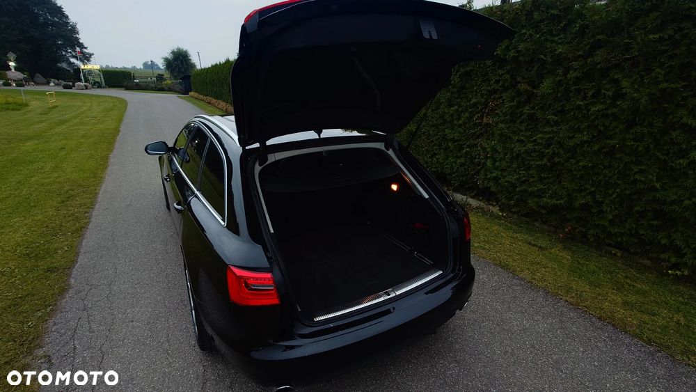 Audi A6 Avant - 16