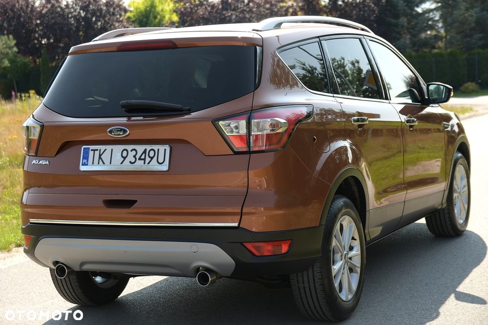 Ford Kuga 2.0 TDCi 2x4 Titanium - 8