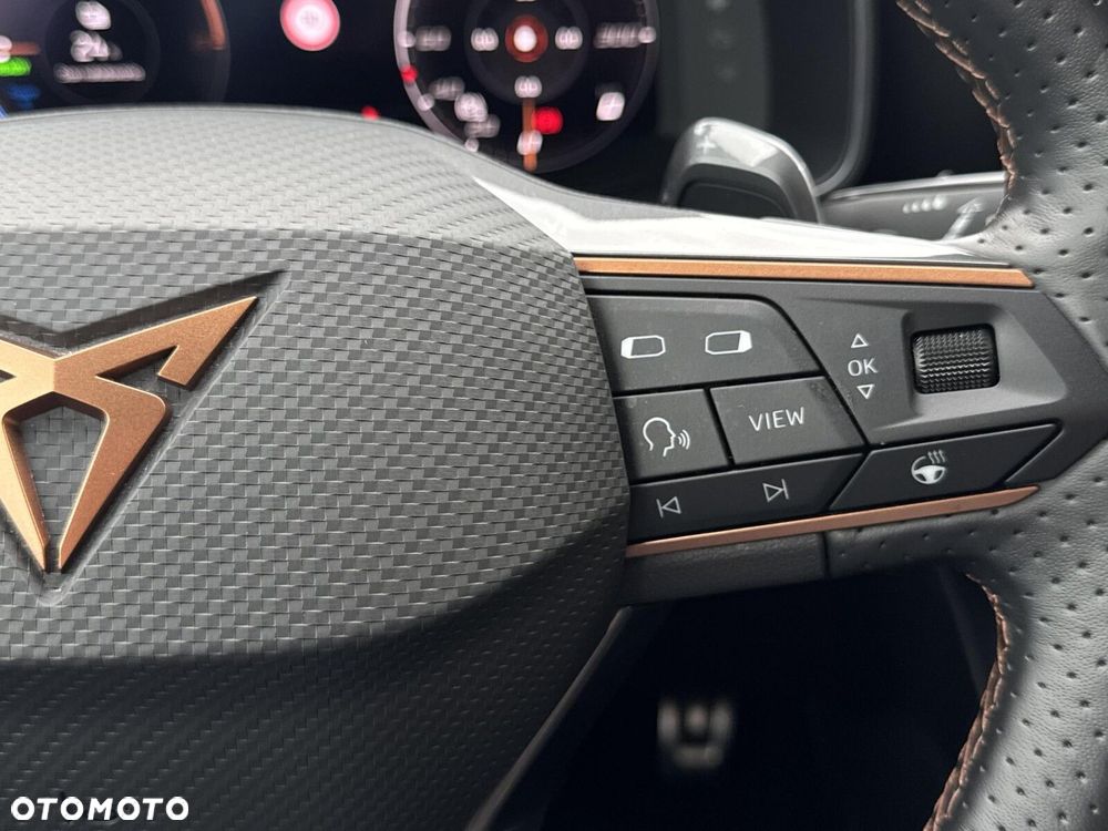 Cupra Formentor 1.4 e-Hybrid VZ DSG - 19