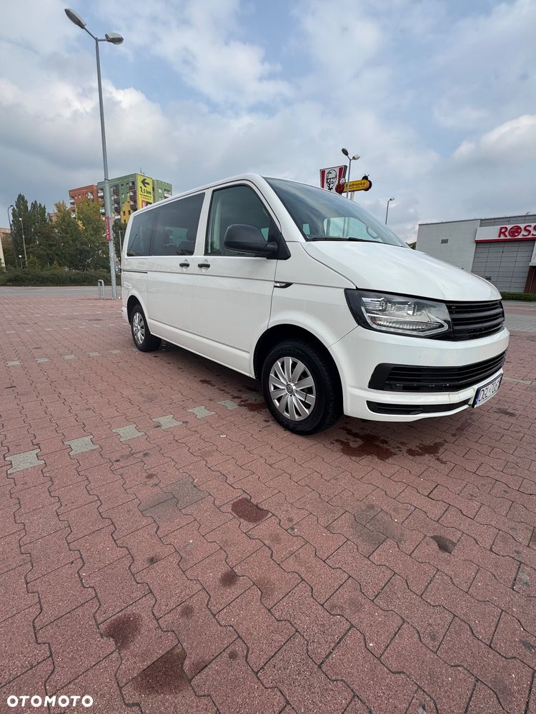 Volkswagen Multivan - 4