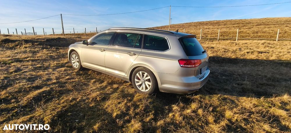 Volkswagen Passat - 2