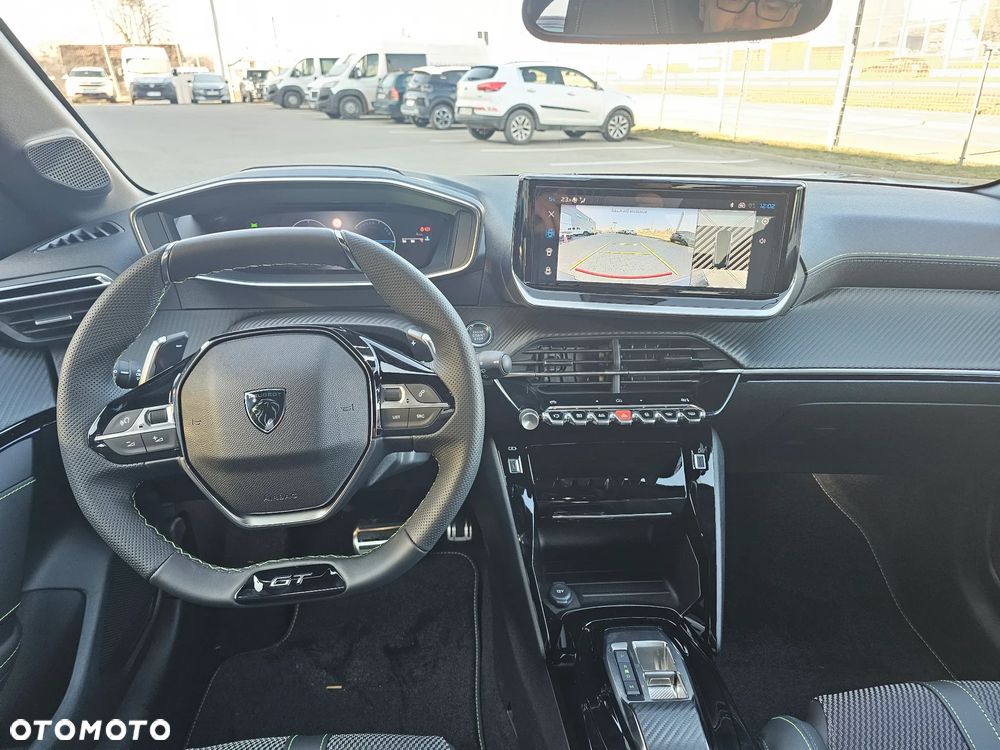 Peugeot 208 - 9