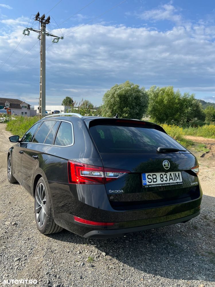 Skoda Superb 2.0 TDI DSG Laurin & Klement - 4
