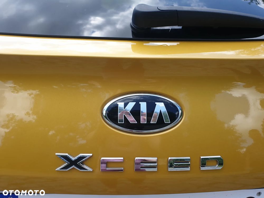 Kia XCeed 1.5 T-GDI L Business Line DCT - 10