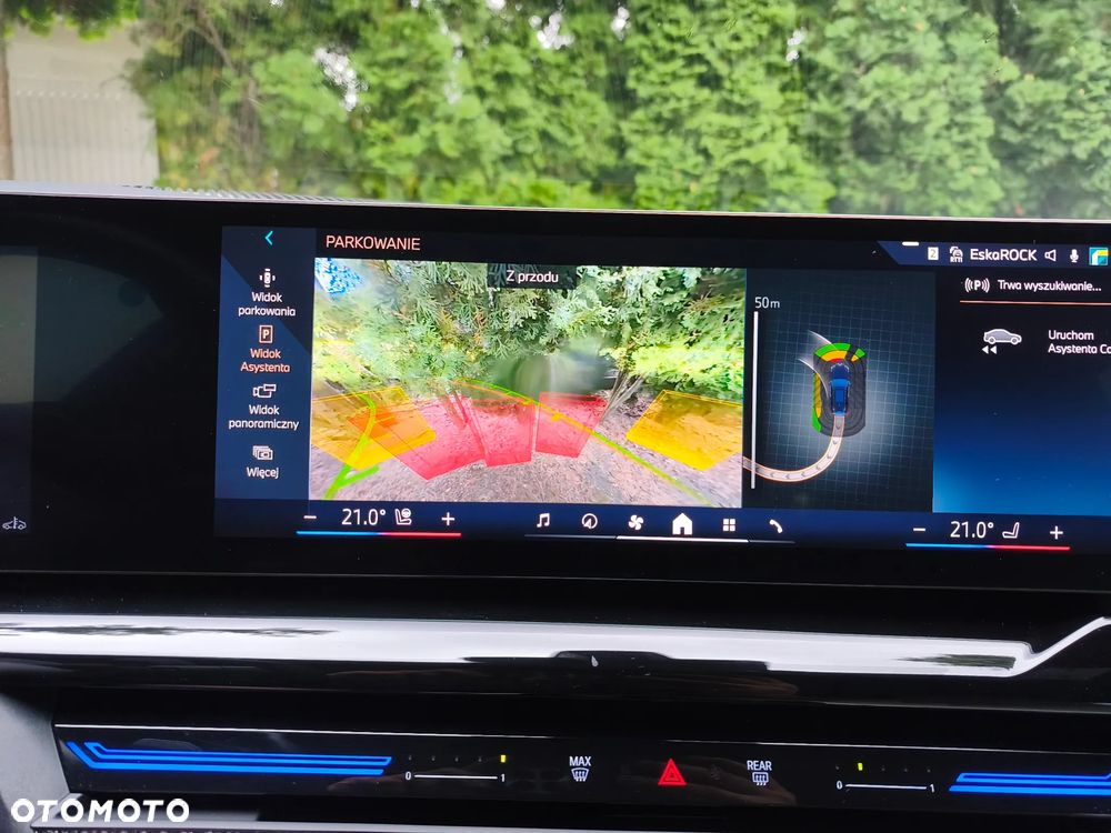 BMW Seria 5 520d xDrive mHEV - 32