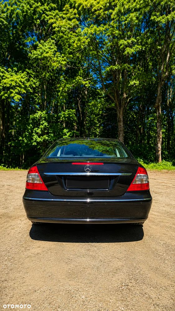 Mercedes-Benz Klasa E - 6