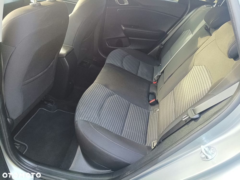 Kia Ceed 1.0 T-GDI Business Line - 12