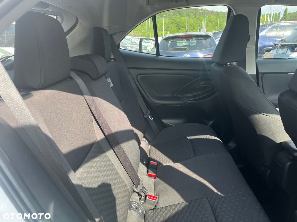 Toyota Yaris Cross Hybrid 1.5 Comfort - 29