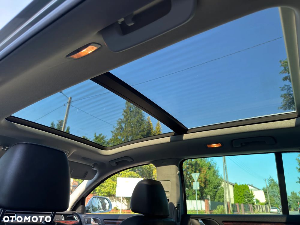 Skoda Superb 1.8 TSI Elegance DSG - 25