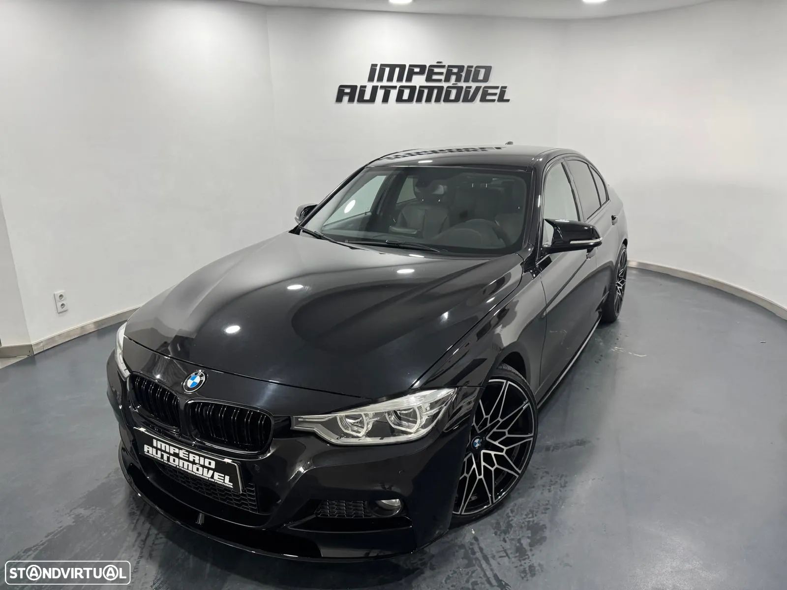 BMW 320 i Pack M Auto - 1