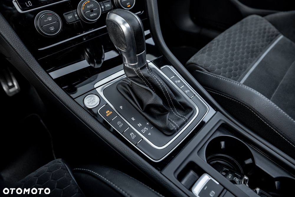 Volkswagen Golf 2.0 TDI BMT GTD DSG - 36