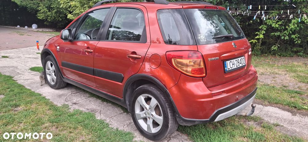 Suzuki SX4 - 4