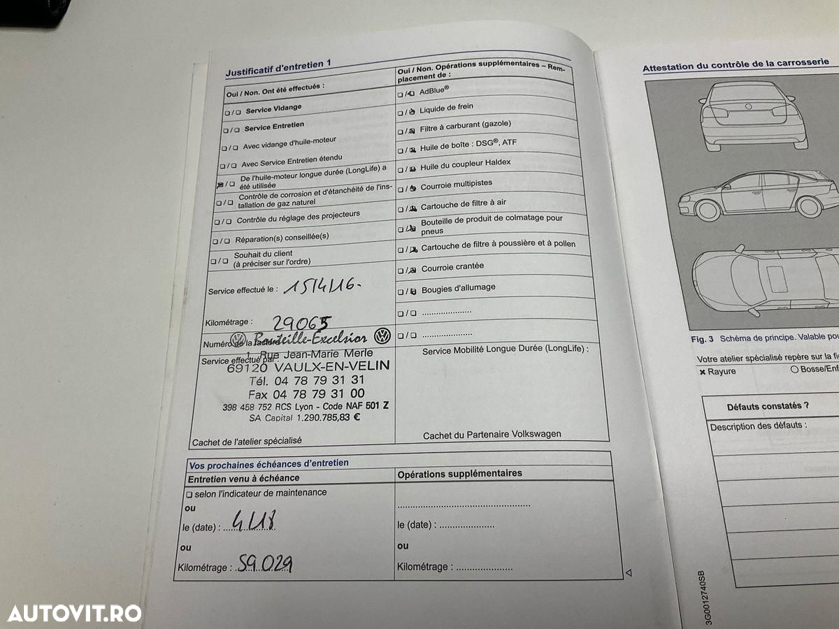 Volkswagen Passat 2.0 BiTDI DSG 4Mot Highline - 25