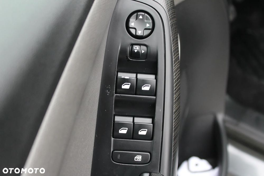 Citroën C4 Picasso e-HDi 115 Exclusive - 12