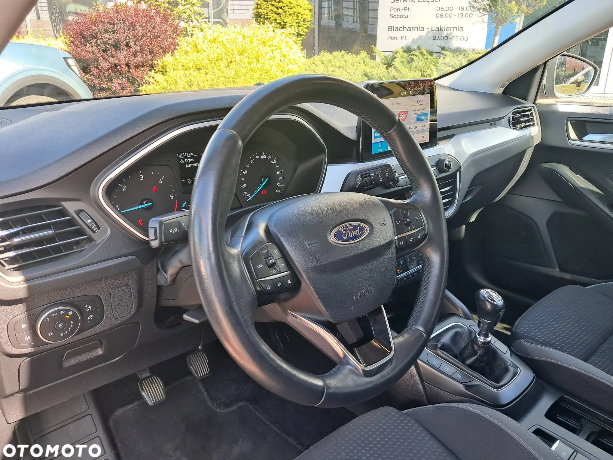 Ford Focus 1.5 TDCi SYNC Edition - 14