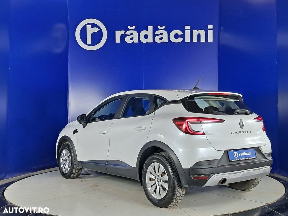 Renault Captur - 15