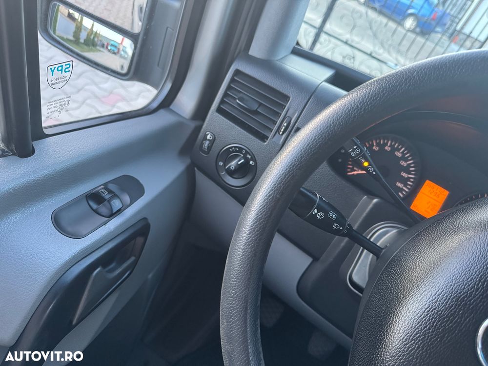 Mercedes-Benz Sprinter - 18