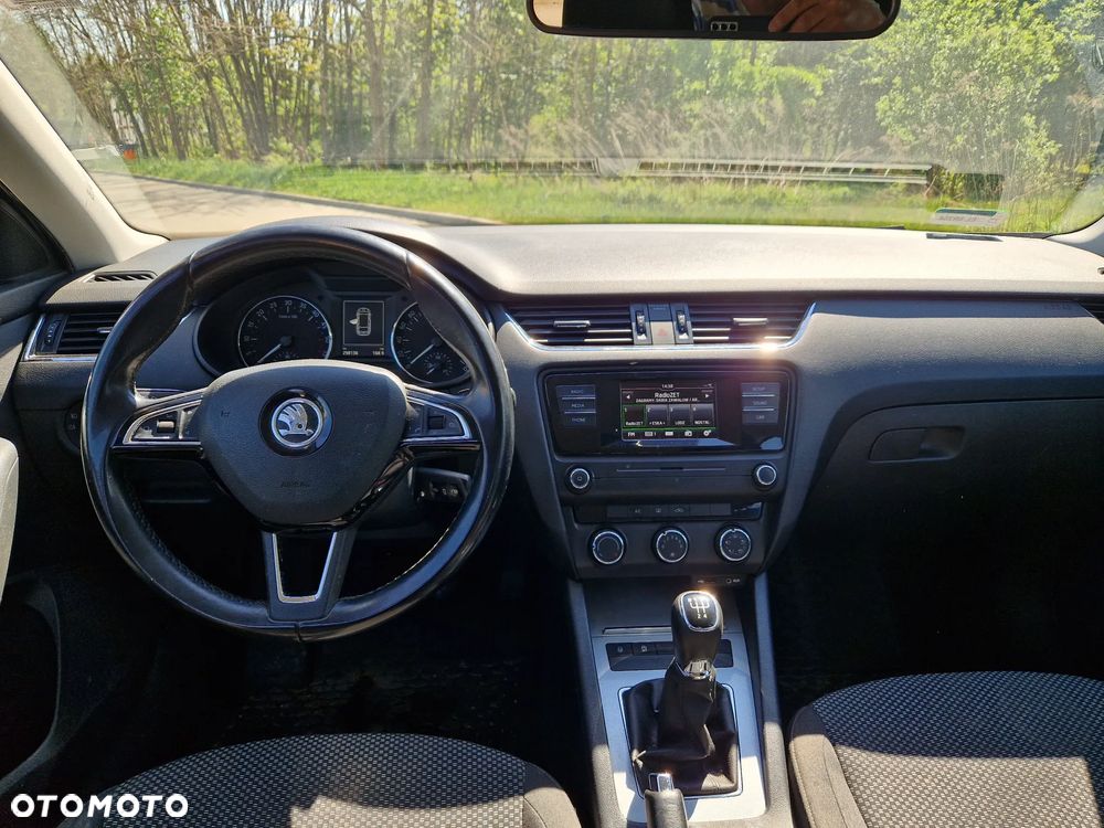 Skoda Octavia 1.6 TDI Active - 6