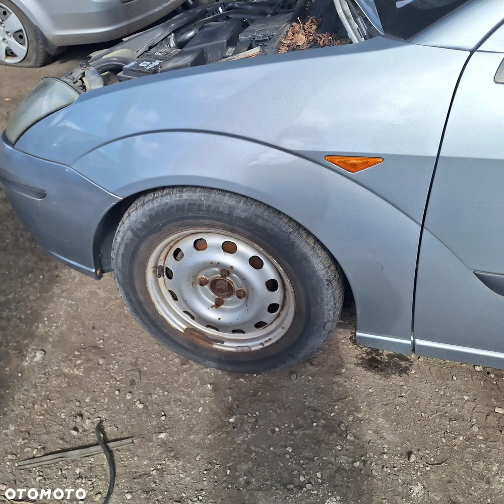 BLOTNIK LEWY PRAWY FOCUS MK1 KOD D1 - 2