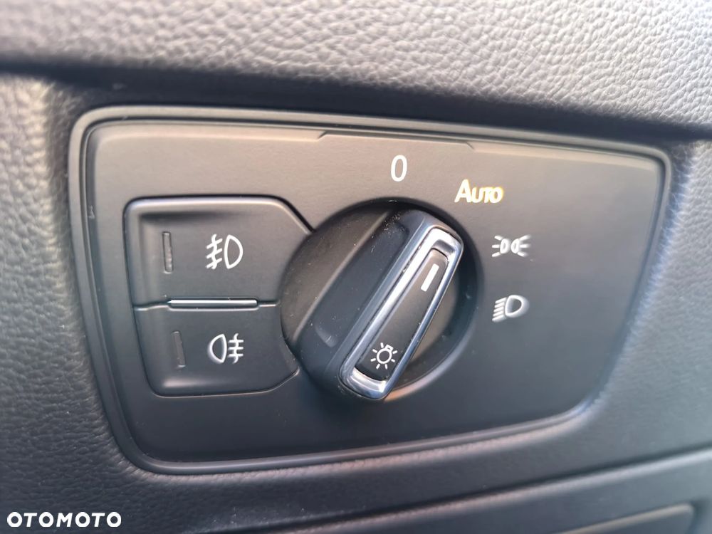 Volkswagen Passat 1.8 TSI BMT Comfortline DSG - 35