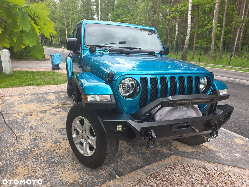 Jeep Wrangler 3.6 Unlim Sahara - 24