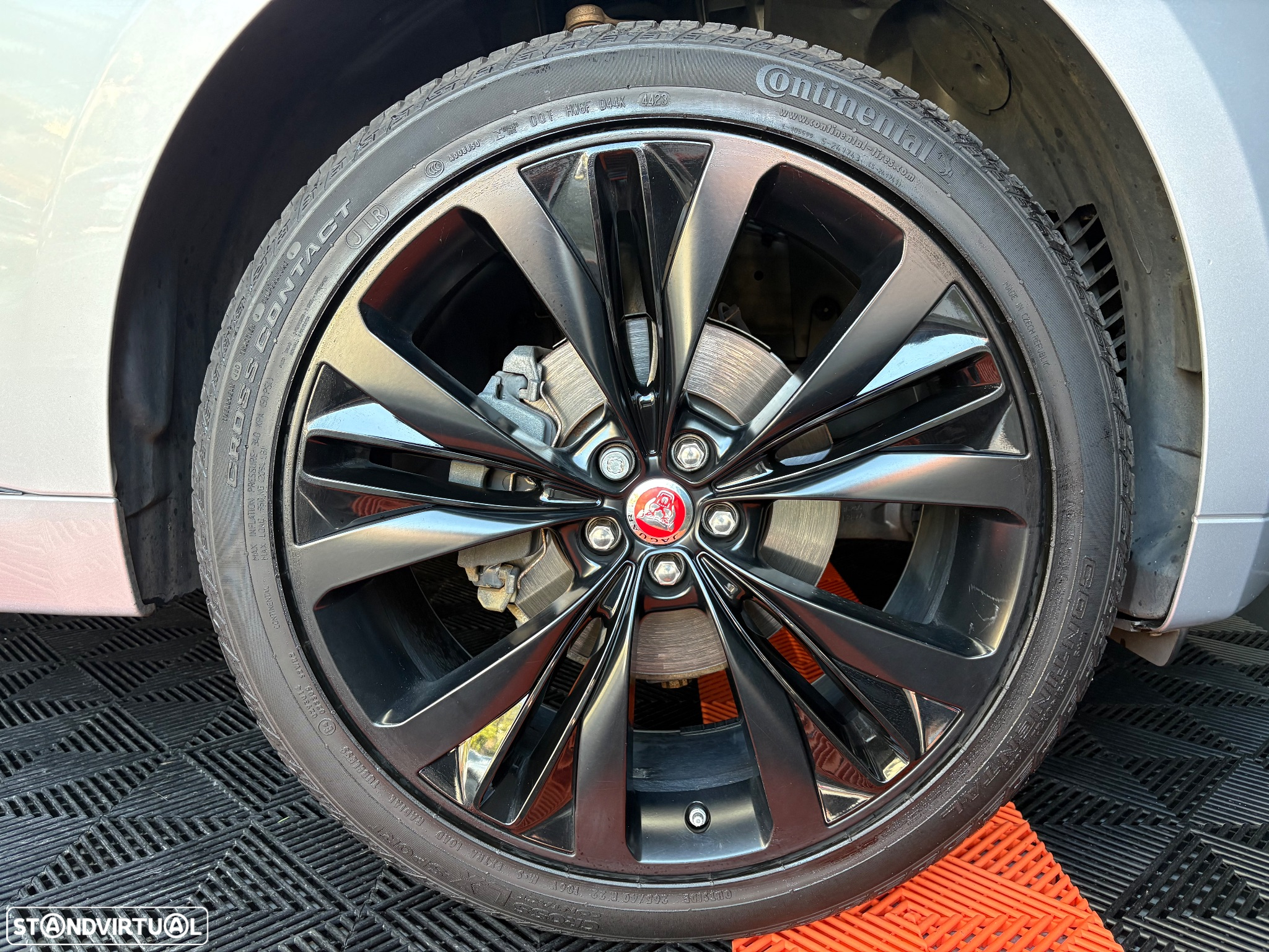 Jaguar F-Pace 20d Aut. R-Sport - 25