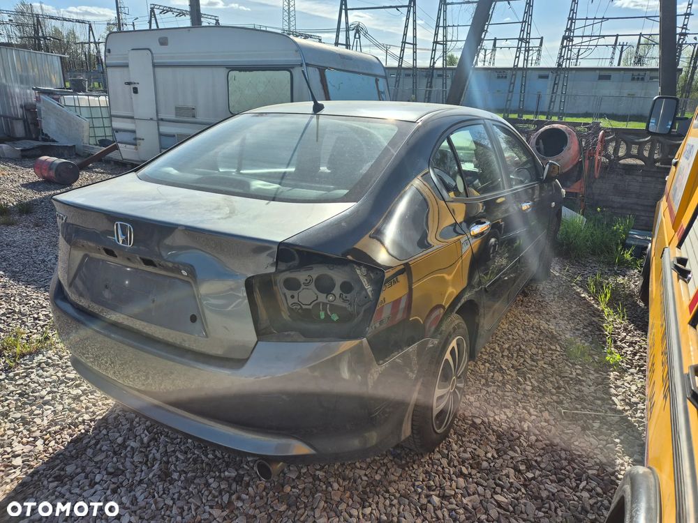Honda City 1.4 Comfort - 3