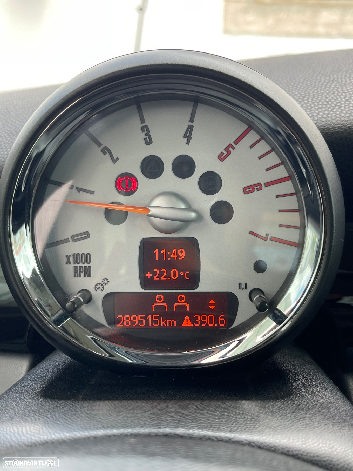 MINI 3 Portas Cooper D - 18