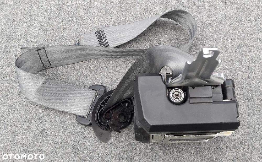 Audi Q8 SQ8 RSQ8 4M0 2019 pas LEWY przód napinacz SZARY - 2