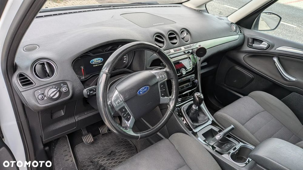 Ford Galaxy 2.0 TDCi Titanium - 20