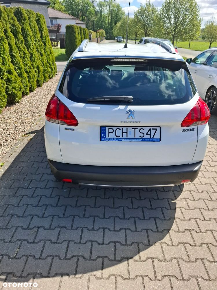 Peugeot 2008 BlueHDi 100 STOP & START Active - 8