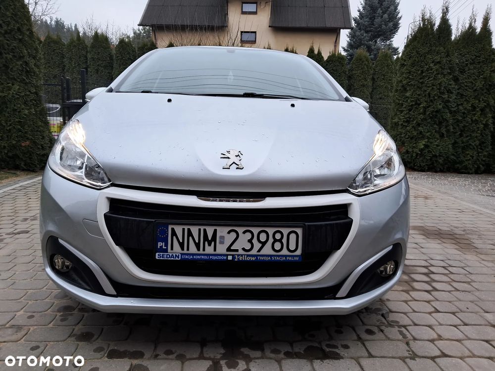 Peugeot 208 PureTech 82 Style - 2