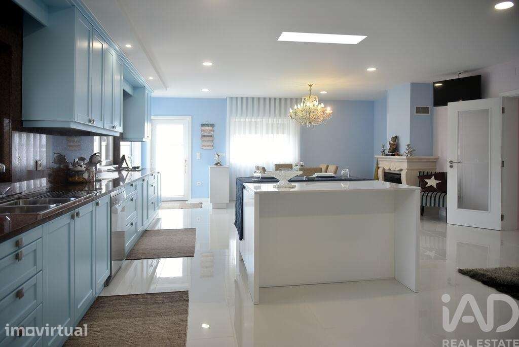 Casa / Villa T6 em Oliveira do Bairro - Grande imagem: 5/40