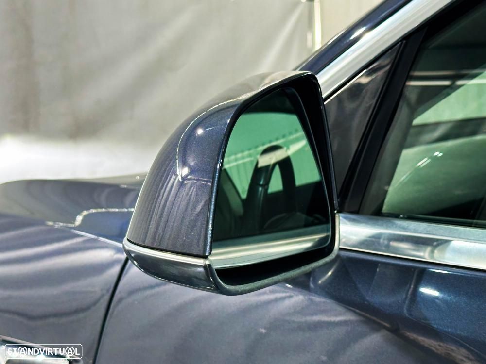 Tesla Model 3 Long-Range Dual Motor AWD - 17